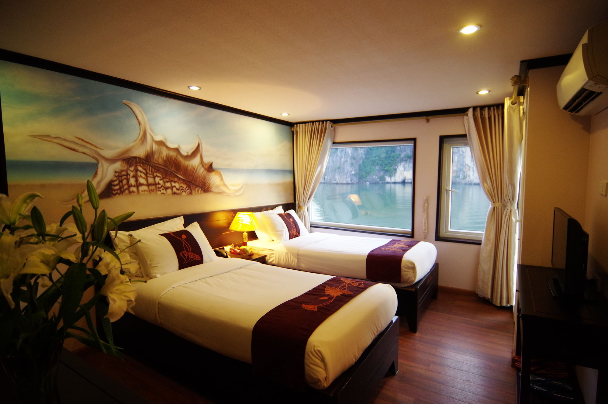 Huong Hai Sealife Cruise Hạ Long Ngoại thất bức ảnh